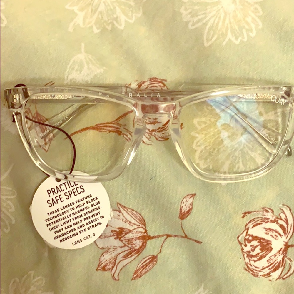 Quay Australia specs